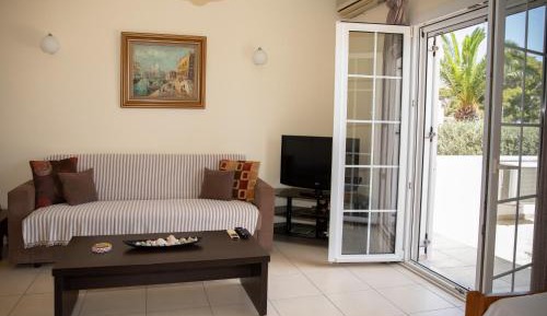 Two-Bedroom Apartment with Balcony and Sea View