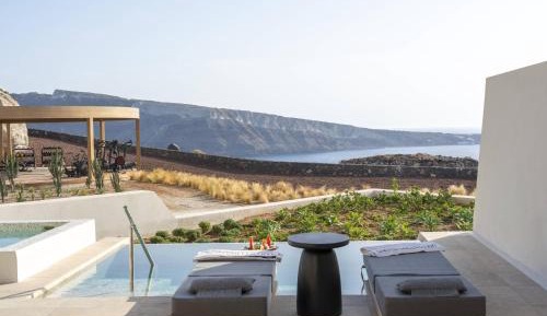 Majestic Sunset & Sea View Suite with Pool & Jacuzzi
