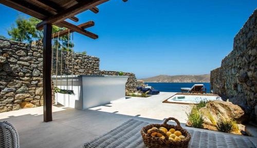 Deluxe Villa