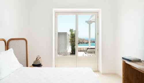 Family and Friends Seaside Villa