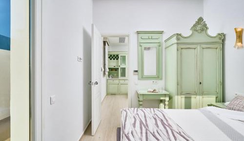 Two Bedroom Villa with Sea View