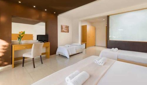 Standard Family Room