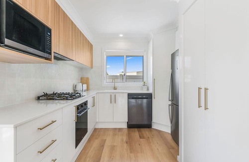Frazers Creek House | Stylish New 2BR Granny Flat | Frazers Creek Escape