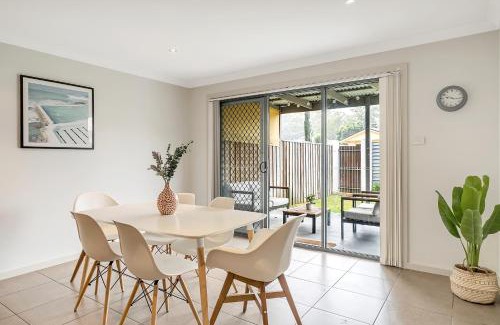 Nelson Bay House | RELAXING BEACH HOME / SHORT STROLL FROM BEACH
