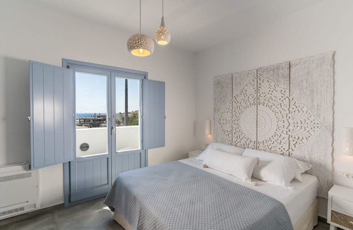 Emporio House | SantoRossa Luxury Villas