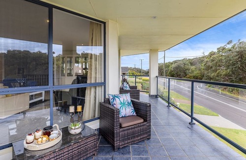 Boat Harbour House | Harbour Breezes – views of Boat Harbour
