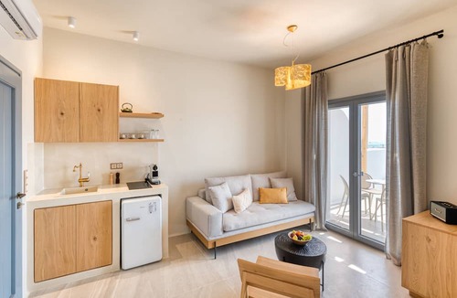 Naxos Hotel | Mirabelle Luxury Villas