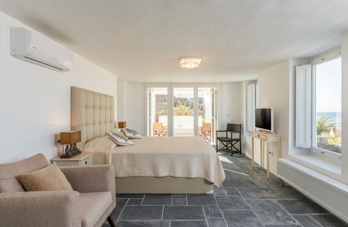 Agios Ioannis Villa | Villa Agatha With Private Pool Outdoor Jacuzzi
