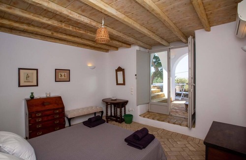 Drafaki Villa | Villa Baroness in Mykonos Town