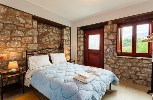 Paralio Astros House | Beachfront Astros Villa - Dukes Seaside Retreat