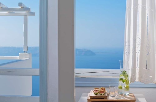 Firostefani Hotel | Helestia Pocket Hotel, Caldera Santorini