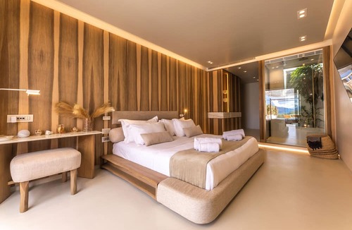 Agia Anna Hotel | Avgoustos Suites - Adults only