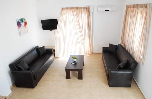 Gennadi House | Gennadi Gardens