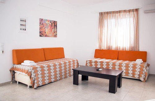 Gennadi House | Gennadi Gardens