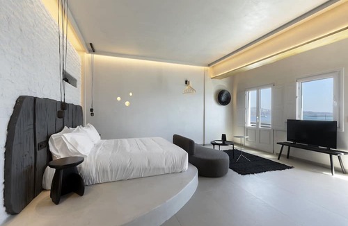Oia Hotel | Hom Santorini