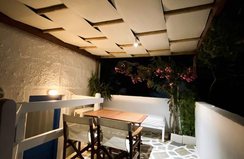Agios Prokopios Apartment | Dinanaxos Studios