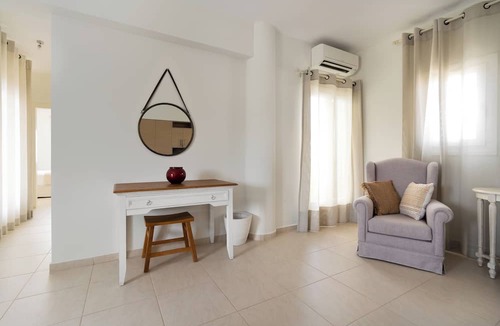 Naxos Hotel | Finikas Hotel