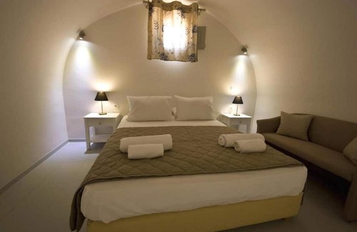 Agia Paraskevi House | Alafouzos Studios