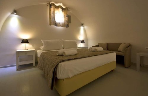 Agia Paraskevi House | Alafouzos Studios