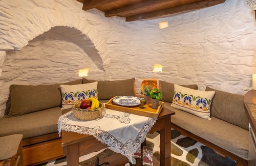 Ano Siros House | Anemomylos-Windmill