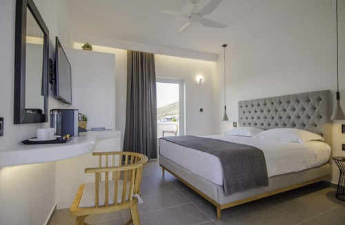 Ios Town Hotel | Lofos Village Hotel