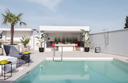 Petaloudes Villa | Villa Stergos