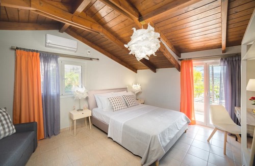 Anafonitria Villa | Villa Provenza