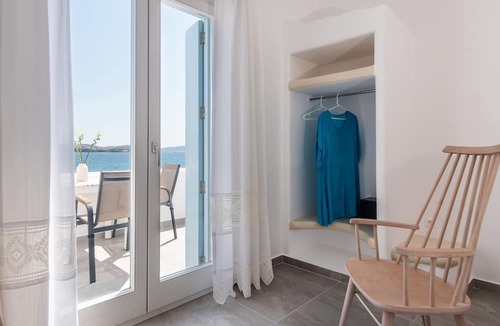 Apollonia House | Tania Milos