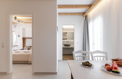 Agios Prokopios Hotel | Birikos Hotel & Suites