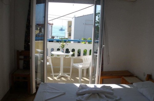 Ireon Hotel | Paris Beach