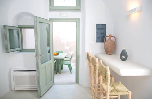 Oia Villa | Morfi Cave House