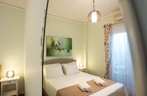 Nea Smirni Apartment | Blue Ark Athenian Nest