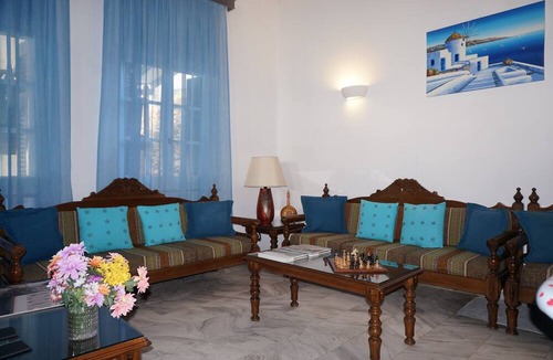 Apollonas Hotel | Adonis Hotel Naxos