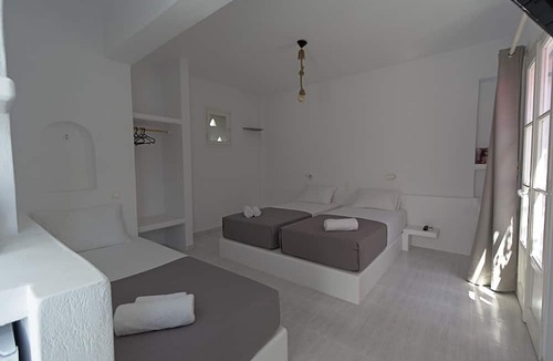 Naousa House | Teoria Paros | Matsas Windmill