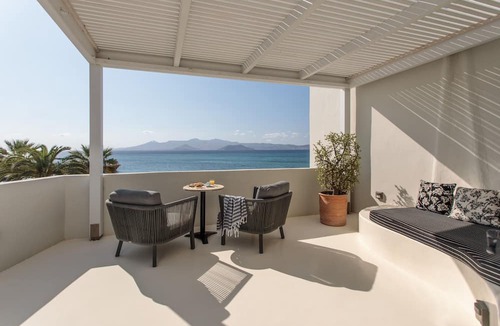 Agia Anna Hotel | Iria Beach art hotel