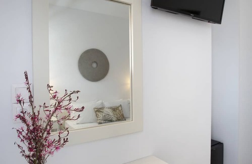 Antiparos Hotel | Kouros Village