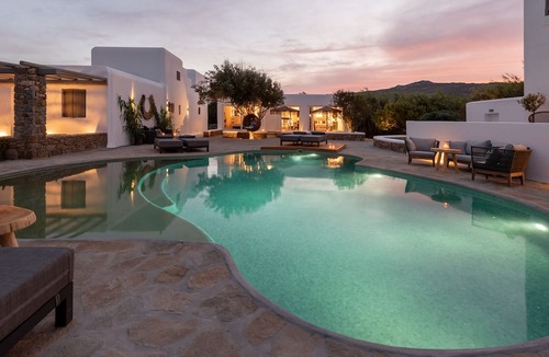 Ano Mera House | Olive Mykonos Villas