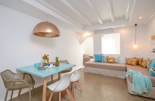 Naxos House | Ktima Lino