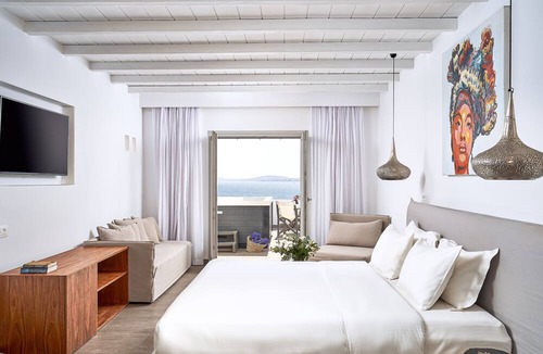 Agios Ioannis Hotel | Hippie Chic Hotel