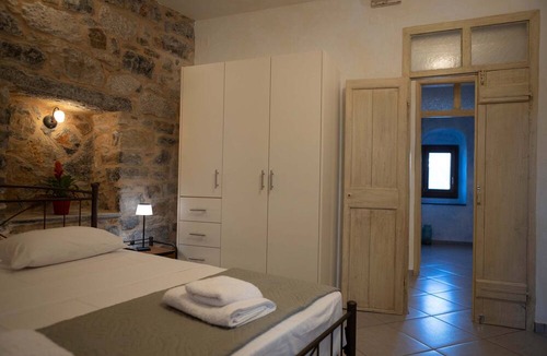Olympi House | Stone Olympoi Lodge 2 - Chios Cozy Hideaway