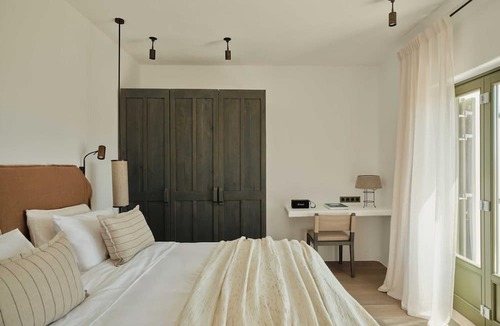 Plintri Hotel | Armacaas Mykonos Hotel