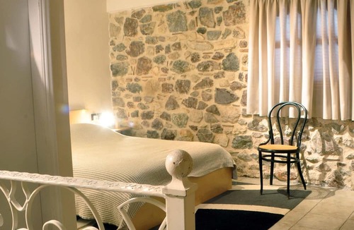 Limni Apartment | Limni Stone Apartment