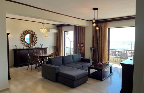Rethymno Apartment | Beachfront Paradise