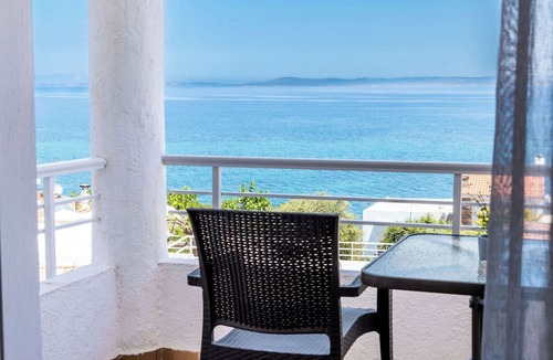 Katarraktis Hotel | chios hotel
