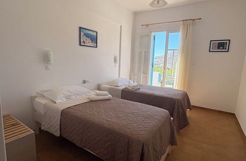 Ios Town Hotel | Golden Sun Hotel