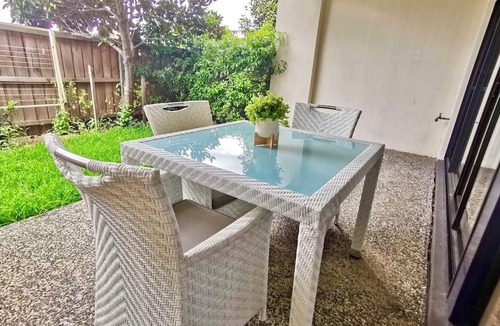 Kellyville House | Adorable 3 Br townhouse with wifi & parking
