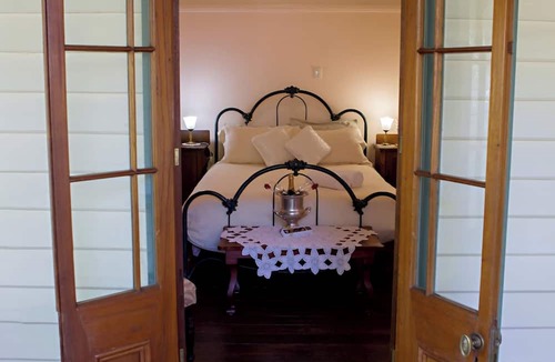 Bolwarra Bed & Breakfast | Maddies is delighful country home built in the 1800's. Pet friendly!