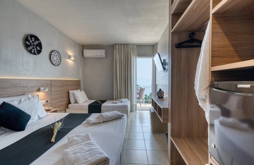 Melissi Hotel | Black & White Resort