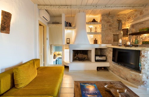Krotiri House | Blue Greens Villas in Krios, Paros Island