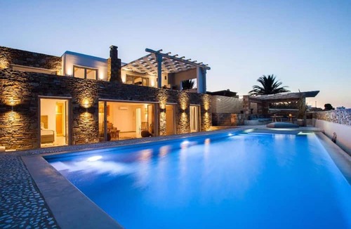 Ios Apartment | Ambiente Luxury Suites